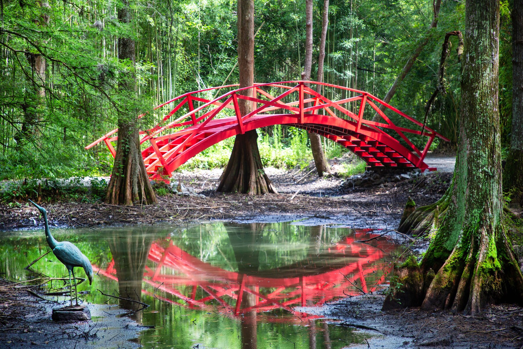 red bridge