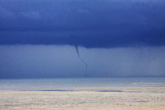 waterspout 011