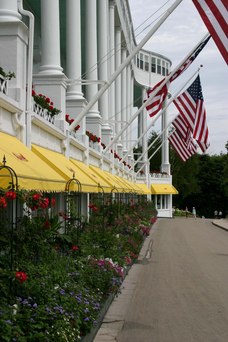 flags at the grand